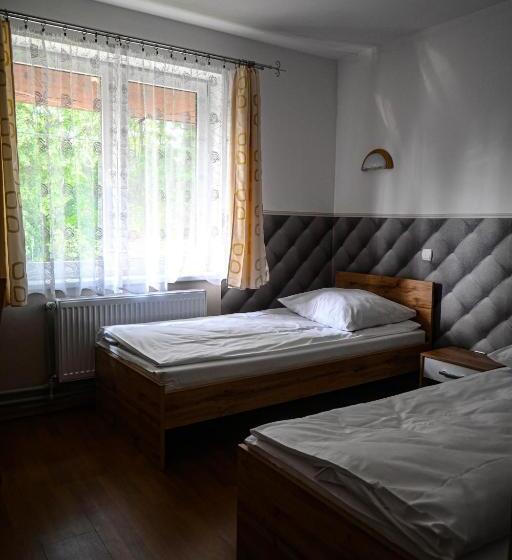 汽车旅馆 Pokoje Gościnne „sen”