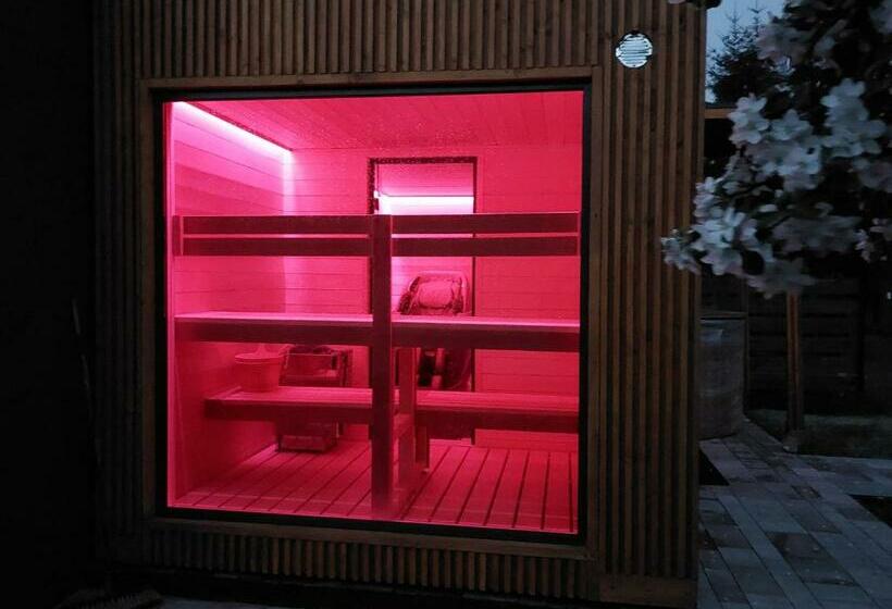 Nowoczesne Domki Z Kominkami, Sauną I Fotelem Masującym Bayamo, Lucca, Hawana I I Hawana Ii