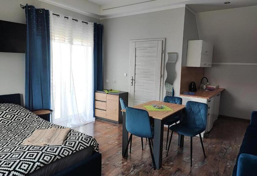 پانسیون 4 Foxes