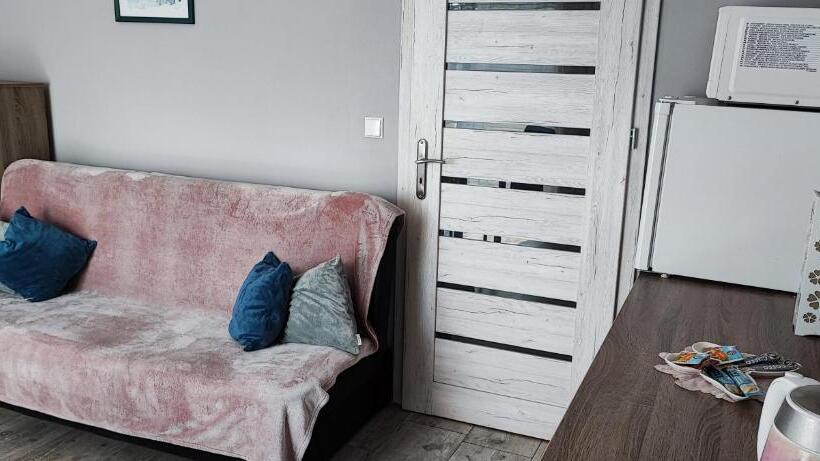 پانسیون 4 Foxes