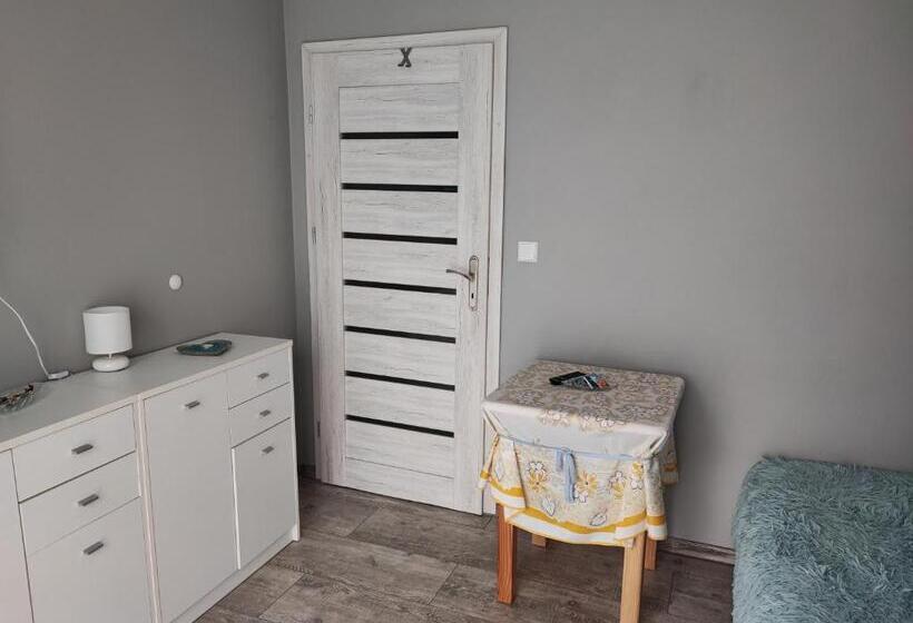 پانسیون 4 Foxes