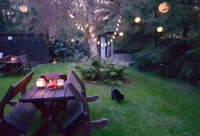 Пансион 4 Strony świata Pokoje I Apartamenty