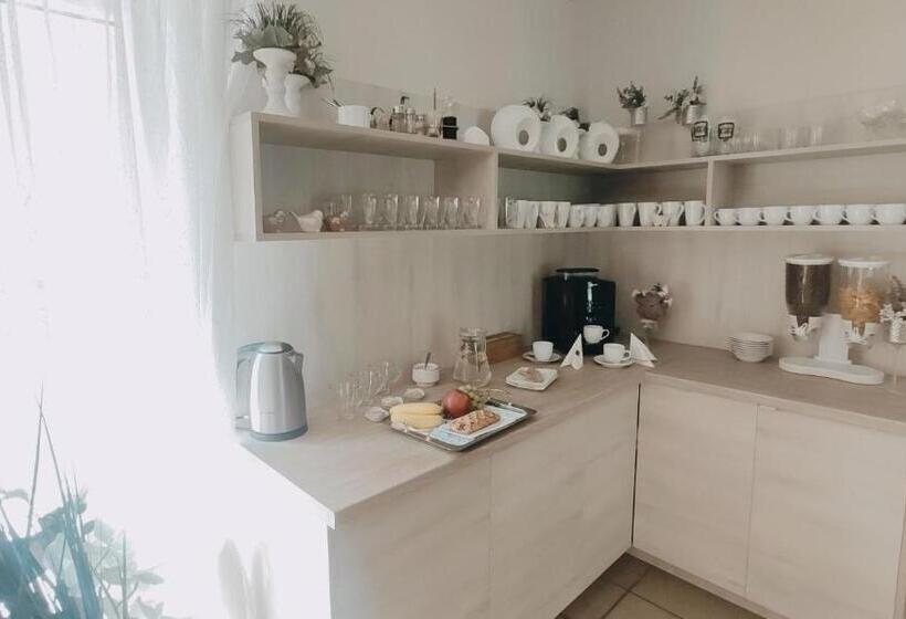 ペンション Agroturystyka U Madzi