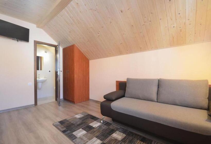 پانسیون Alpina