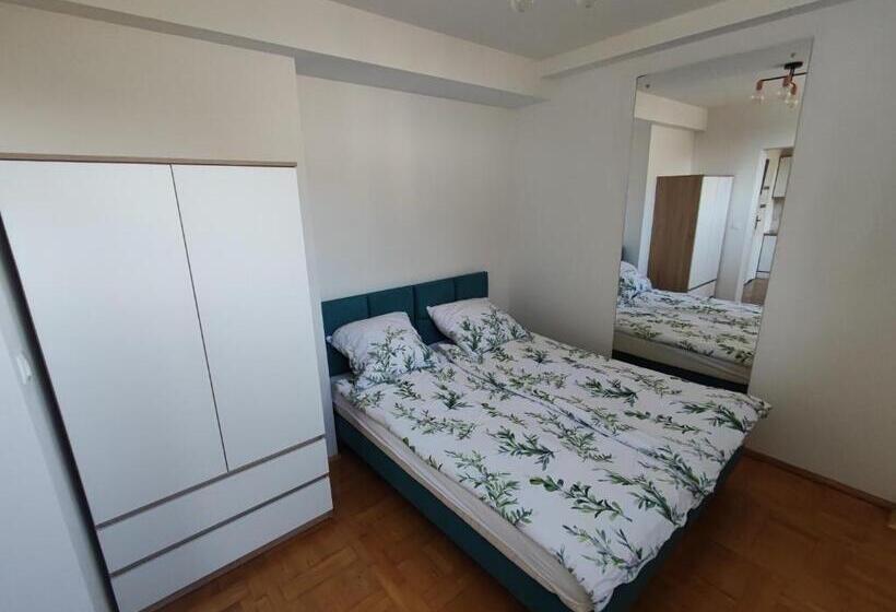 ペンション Apartamenty Monterska