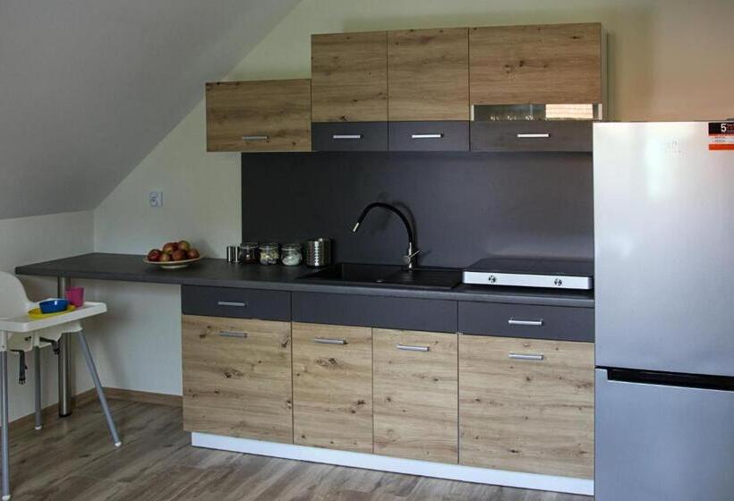 膳宿费 Barwald Hills