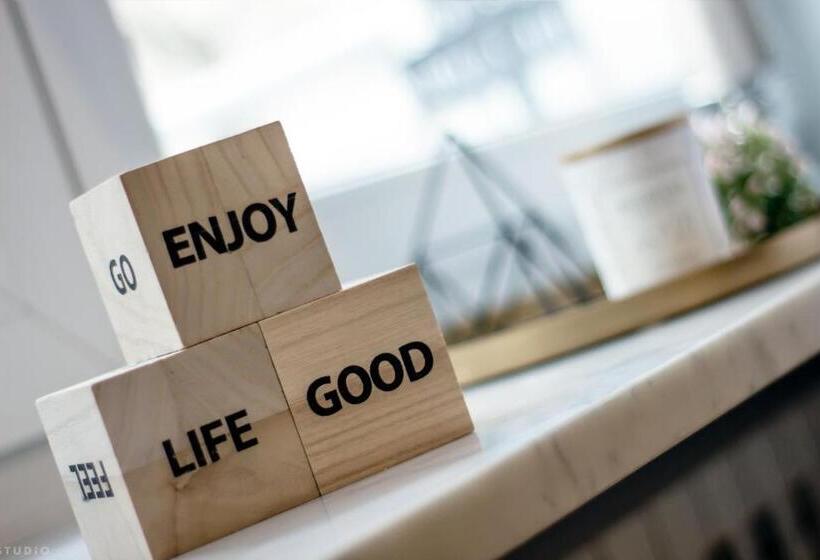 پانسیون Clicktheflat żurawia Street Apart Rooms