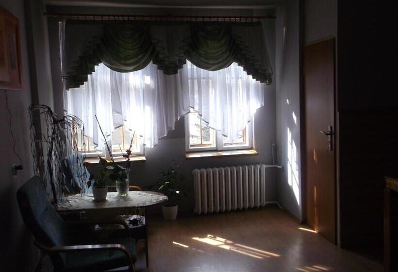 펜션 Góściniec Iwona