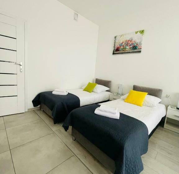 פנסיון Gladiator Noclegi Zator Lll