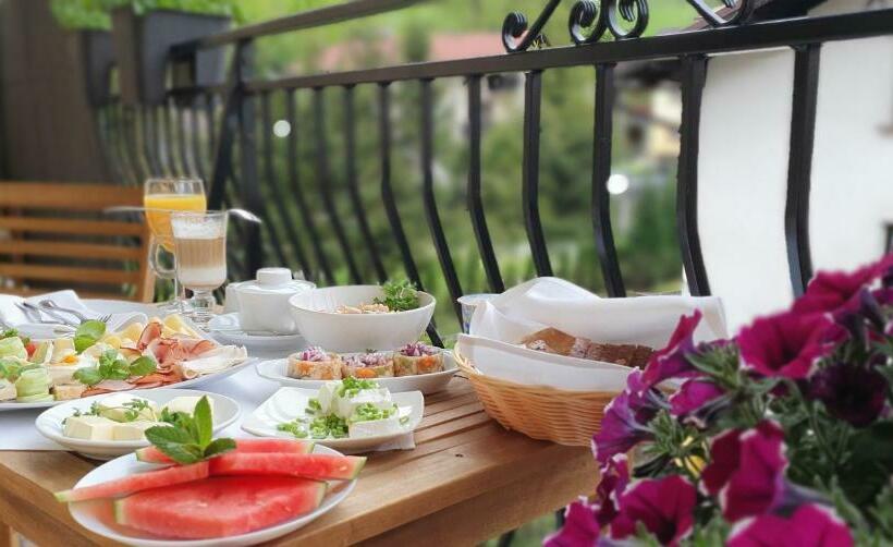 پانسیون Gościniec Pod Skrzycznem