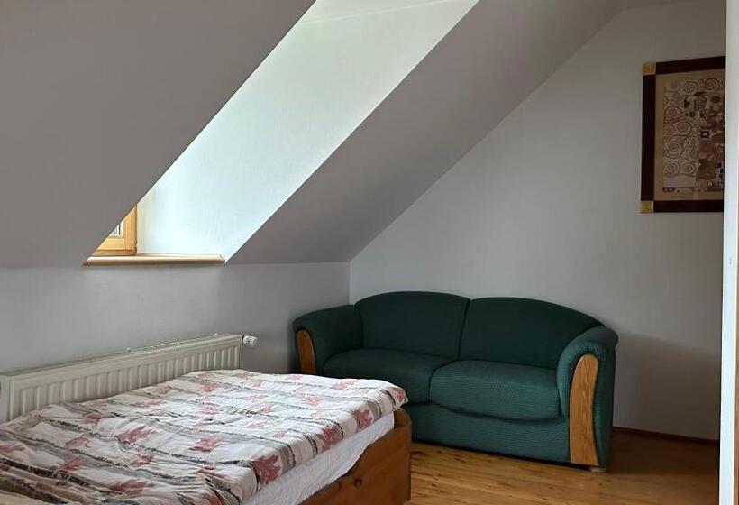 פנסיון Iwenica