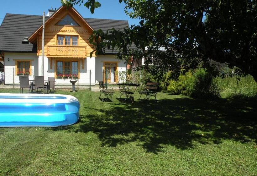 ペンション Krokuschata Pod Sokolicą