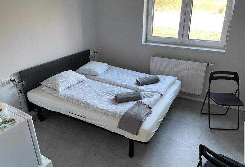 پانسیون Mia Mia House