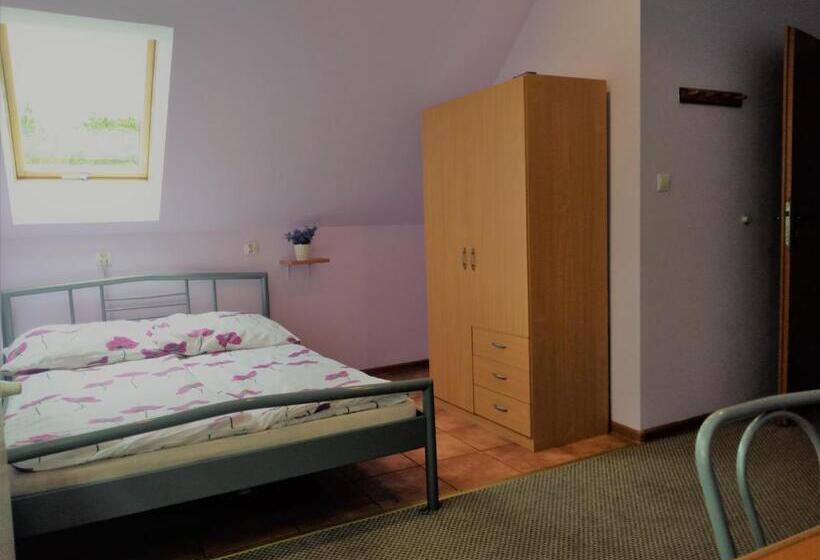 بنسيون Na Skwerku