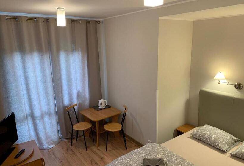 Пансион Ohana Budget W Juracie