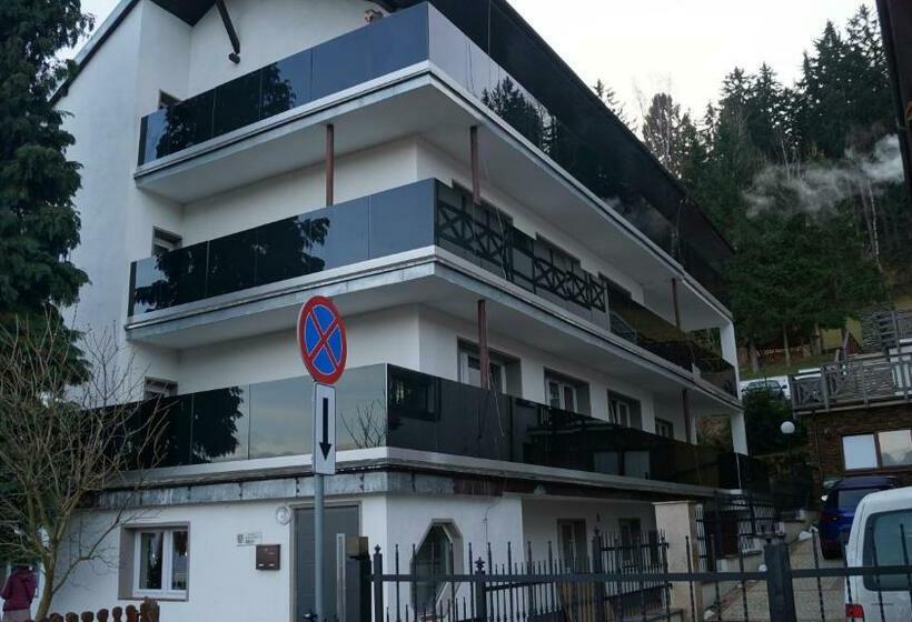 بنسيون Ow Agawa