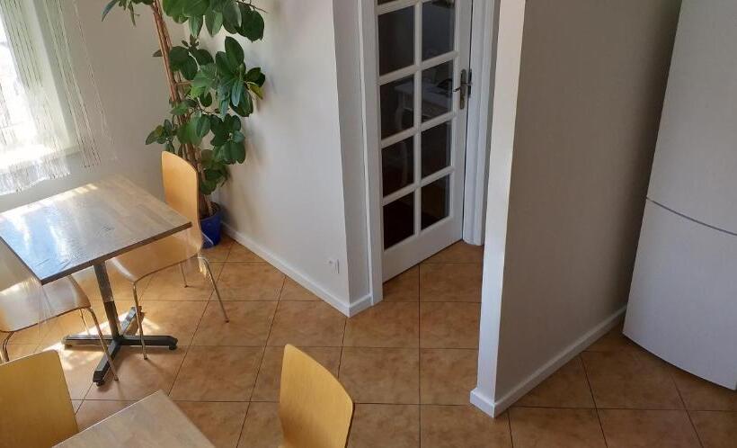 פנסיון Apartamenty I Pokoje Gościnne Kołodziejówka