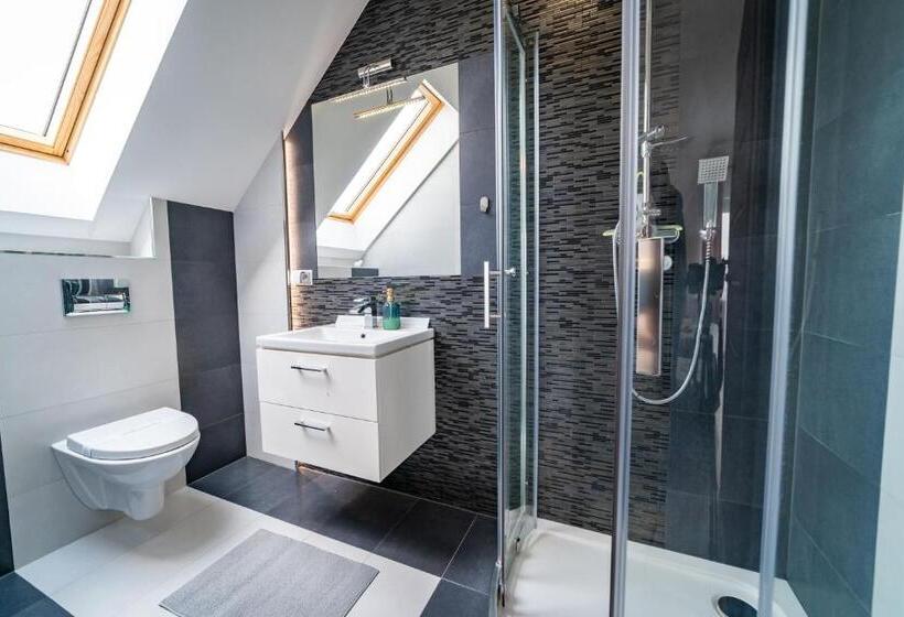 بنسيون Pokoje Na żurawiej 10