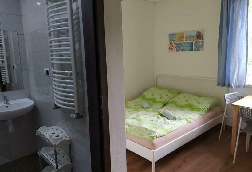 פנסיון Pokoje Tanie Spanie