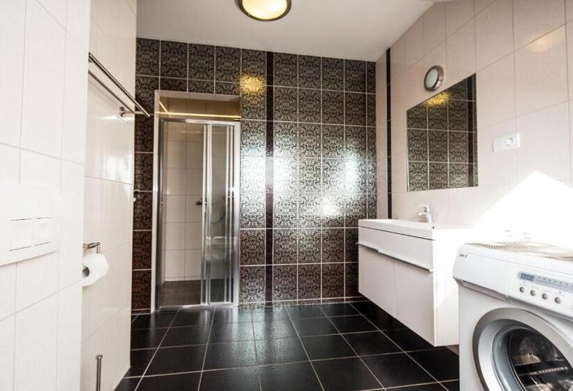 פנסיון Villa Kamila