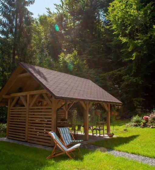 膳宿费 Willa Monti