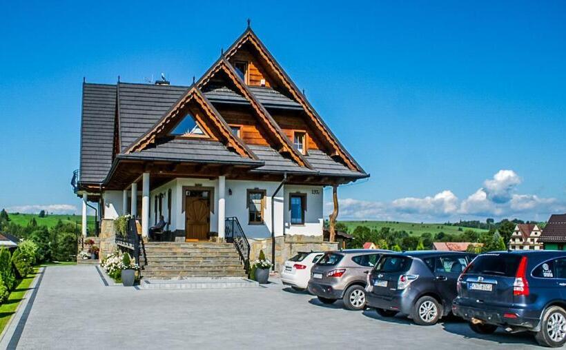 פנסיון Willa Na Borku