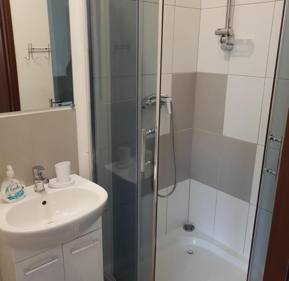 بنسيون Willa Nad Potokiem