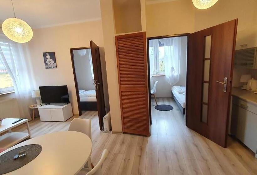 بنسيون Willa Nad Potokiem