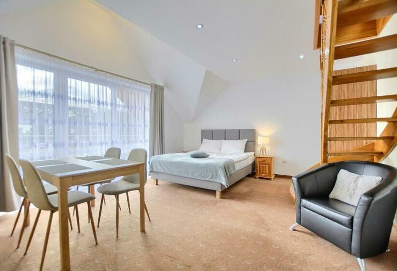 پانسیون Willa Teresa