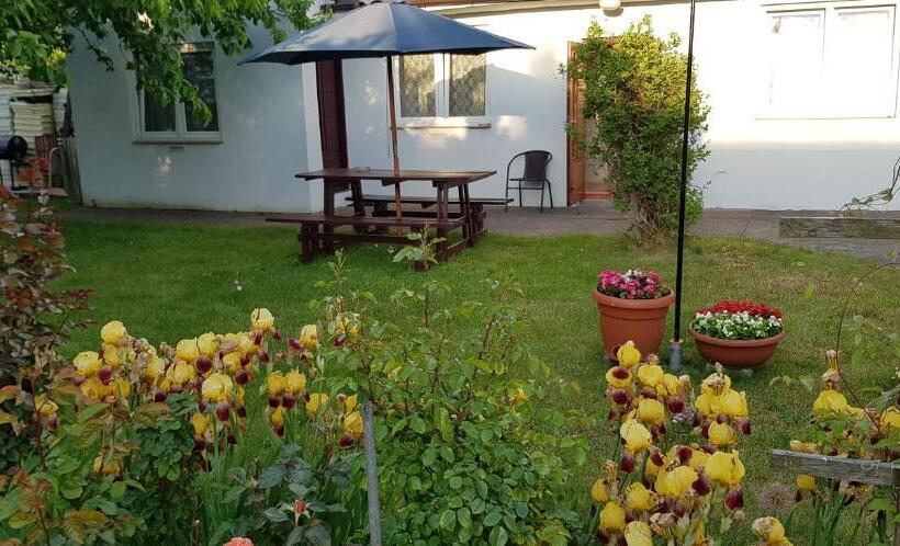 膳宿费 Wynajem Pokoi