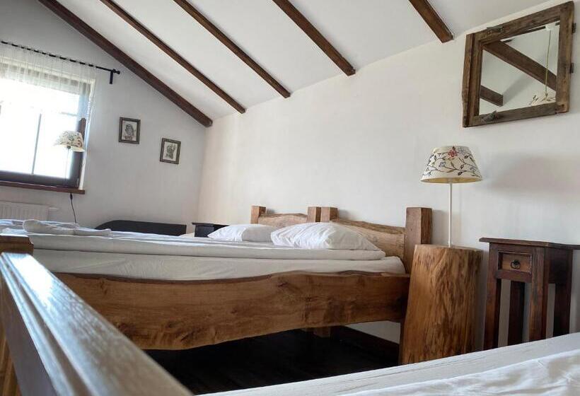 Pensjonat Kupperówka  Stadnina Koni Kolano