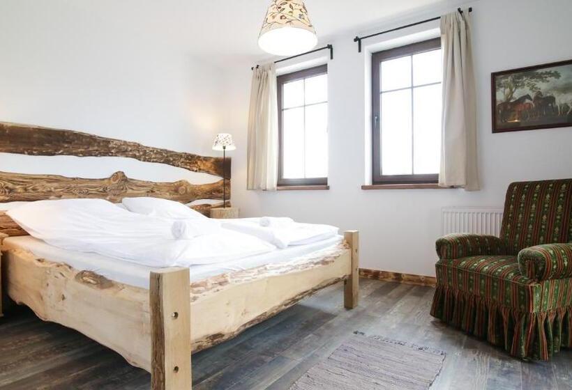 Pensjonat Kupperówka  Stadnina Koni Kolano