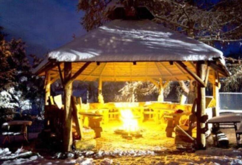 Pensjonat Lesniczówka