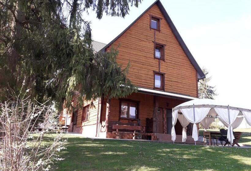 Pensjonat Lesniczówka