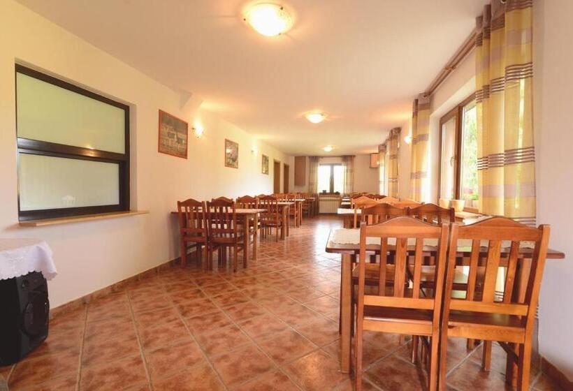 Pensjonat Lesniczówka