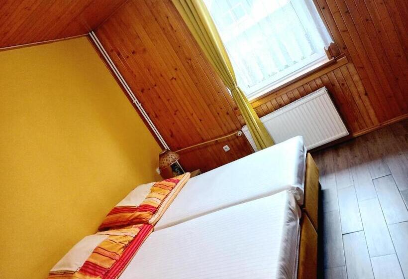 Курорт Holiday Ozon