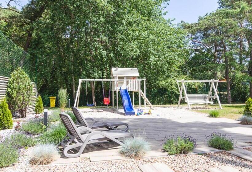 リゾートホテル Ośrodek Kolonijno Wczasowy Mewa   Przy Plaży Z Basenem Z Podgrzewaną Wodą I Mini Spa