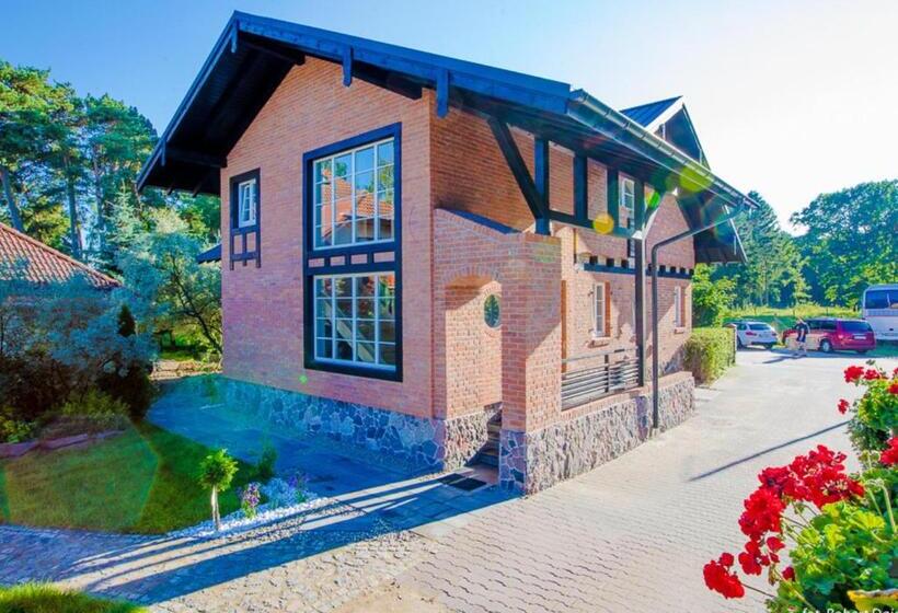 リゾートホテル Ośrodek Kolonijno Wczasowy Mewa   Przy Plaży Z Basenem Z Podgrzewaną Wodą I Mini Spa