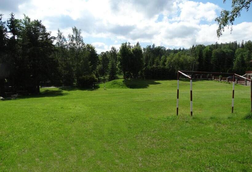 אתר נופש Ośrodek Wczasowy Zielona Gospoda