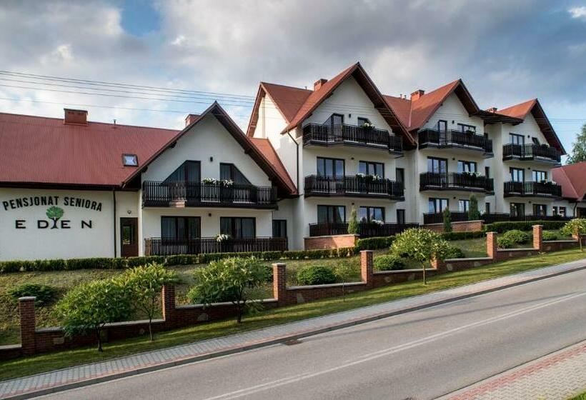 Курорт Pensjonat Eden Maniowy