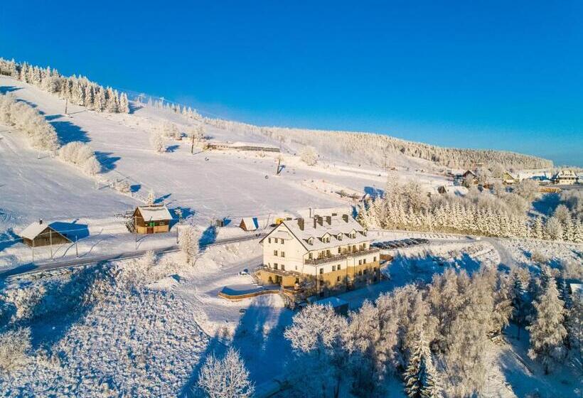 אתר נופש Skałka Zieleniec