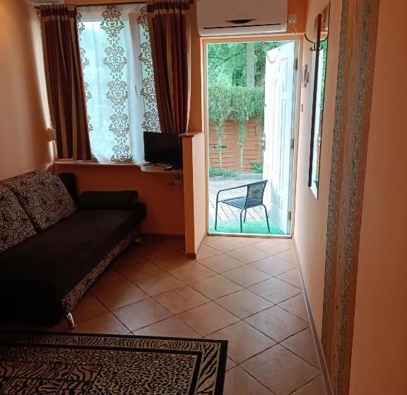 استراحتگاه Vanilla Pokoje I Apartamenty Nad Brzegiem Jeziora