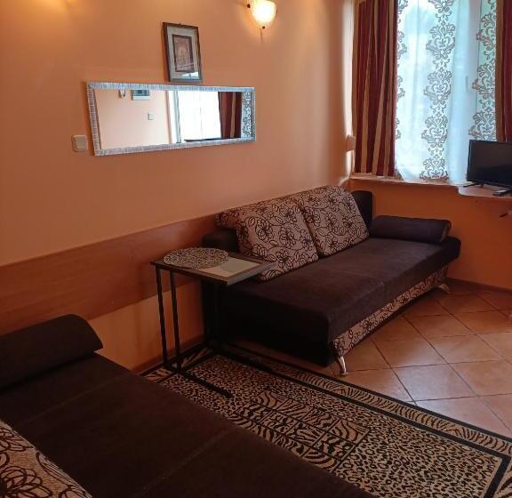 استراحتگاه Vanilla Pokoje I Apartamenty Nad Brzegiem Jeziora