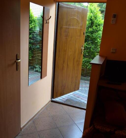 استراحتگاه Vanilla Pokoje I Apartamenty Nad Brzegiem Jeziora