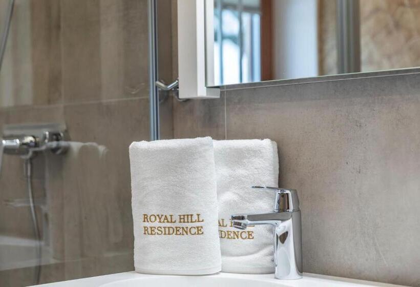 Royal Hill Residence