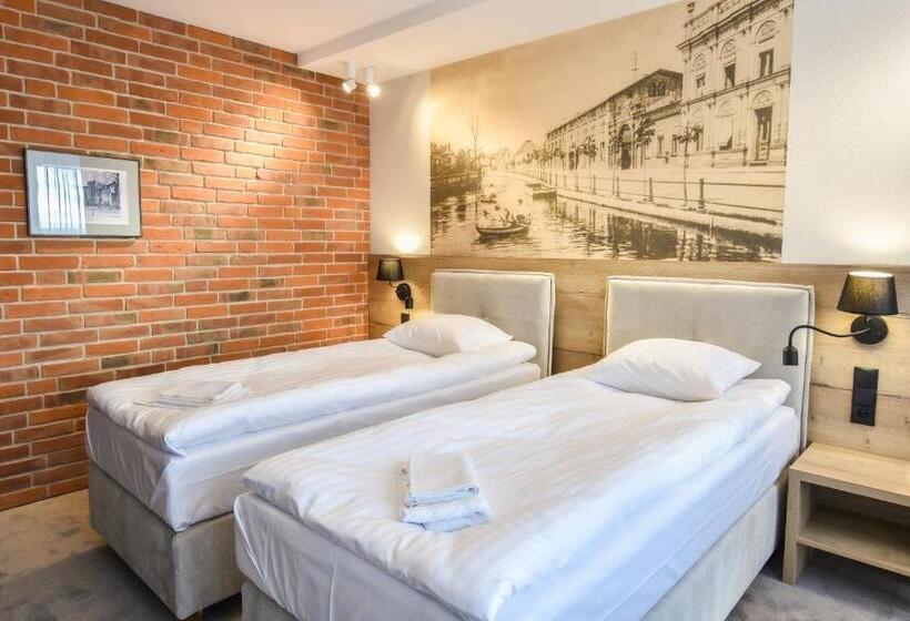 Strzelnica Hotel I Restauracja