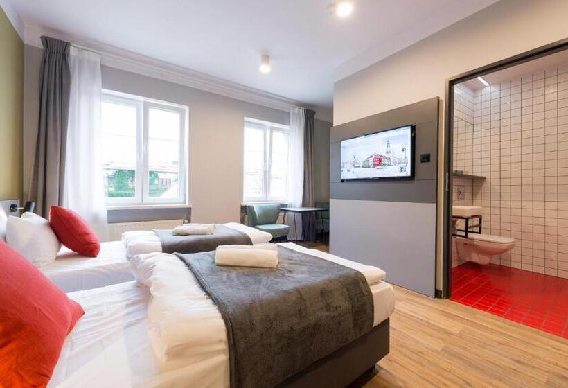 Wozna 11 Stare Miasto