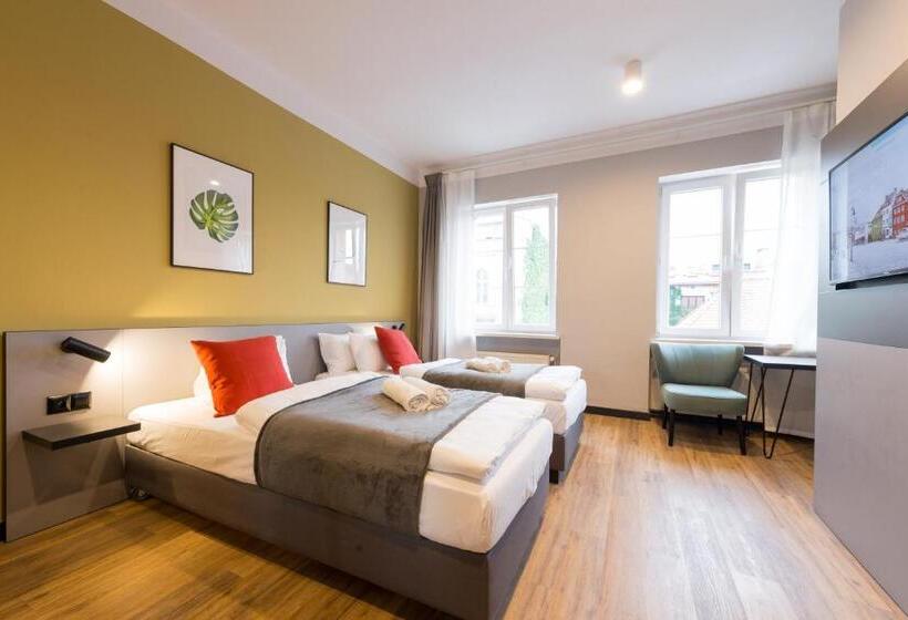 Wozna 11 Stare Miasto