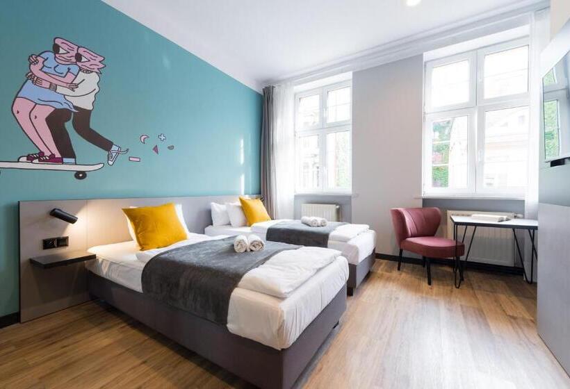 Wozna 11 Stare Miasto