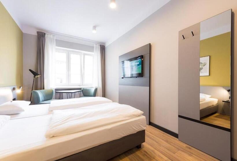 Wozna 11 Stare Miasto